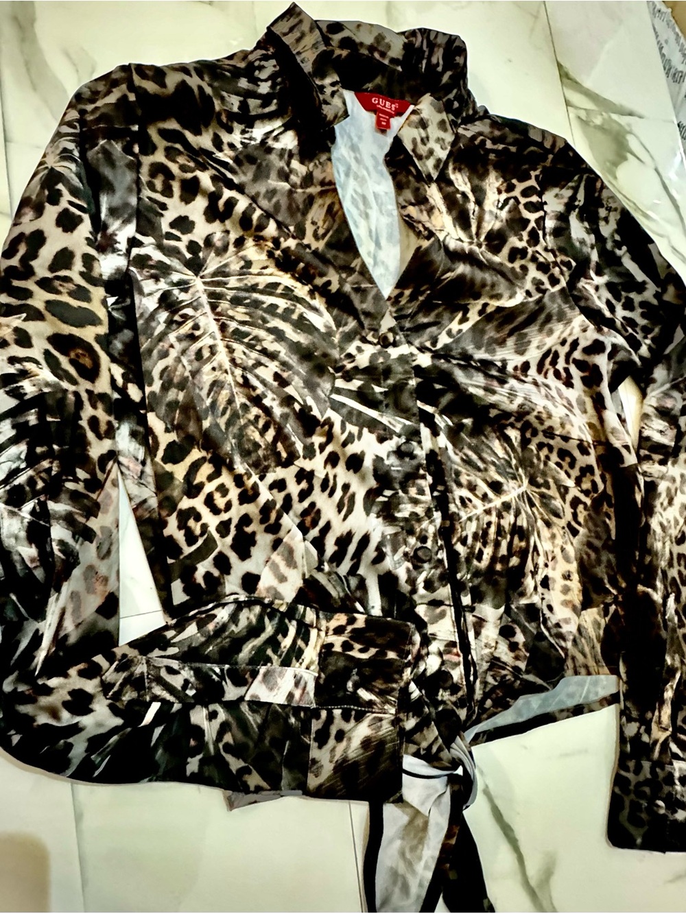 GUESS Clouis Printed Tie-Front Shirt in Pool Leopard Medium